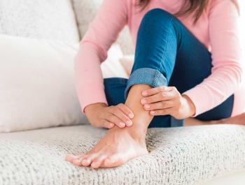 Qué es la artritis reumatoide y cómo tratarla de manera natural