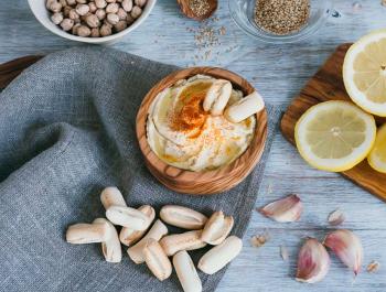 Hummus, el humilde paté de garbanzos con proteína completa