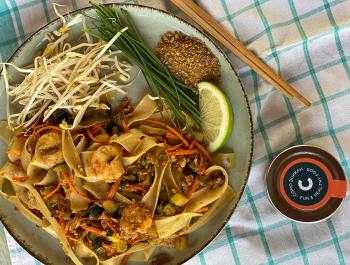 Pad Thai de langostinos y dukkah