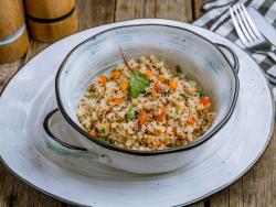 Salteado de quinoa con verduras
