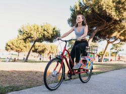 Bicicletas y motos 100% eléctricas, la alternativa real para reducir la contaminación